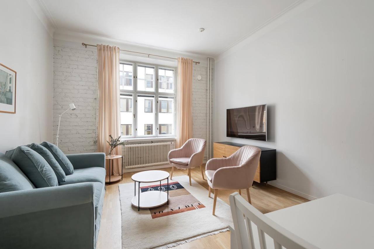 Wehost Fabulous 2Br In Prestigious Punavuori @Iso Roobertinkatu 26 Ελσίνκι Εξωτερικό φωτογραφία